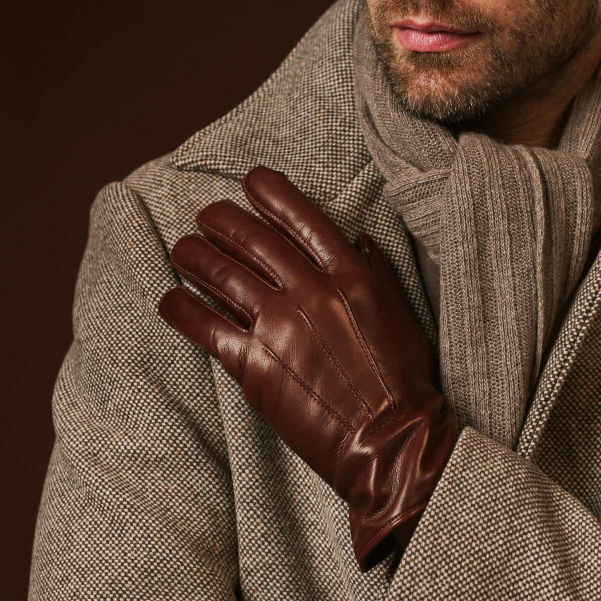 Giovanni (brown) - Classic Italian lambskin leather gloves with cashmere lining