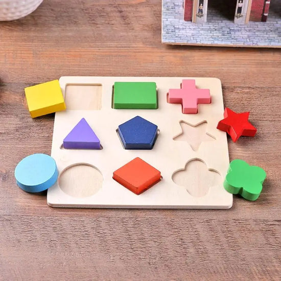 Montessori Wooden Geometric Shapes Puzzle – Sorting Math Bricks for Preschool Learning and Toddlers