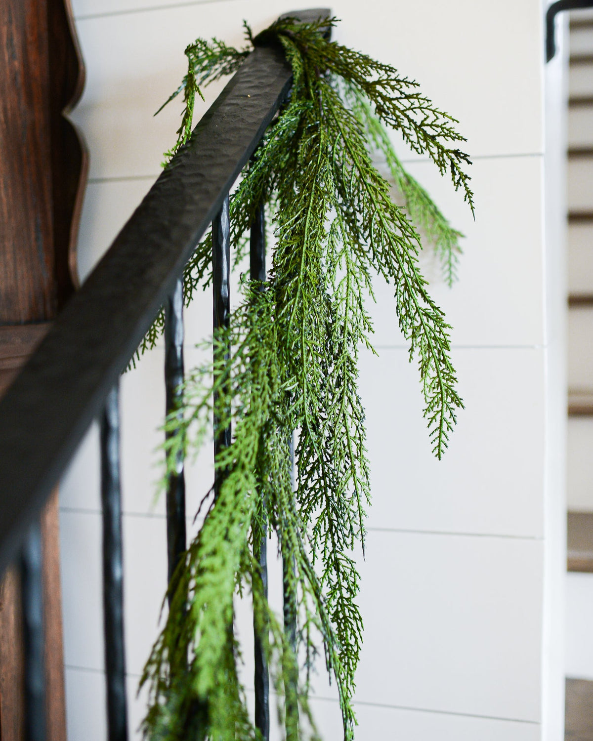 6 ft. Cedar Garland