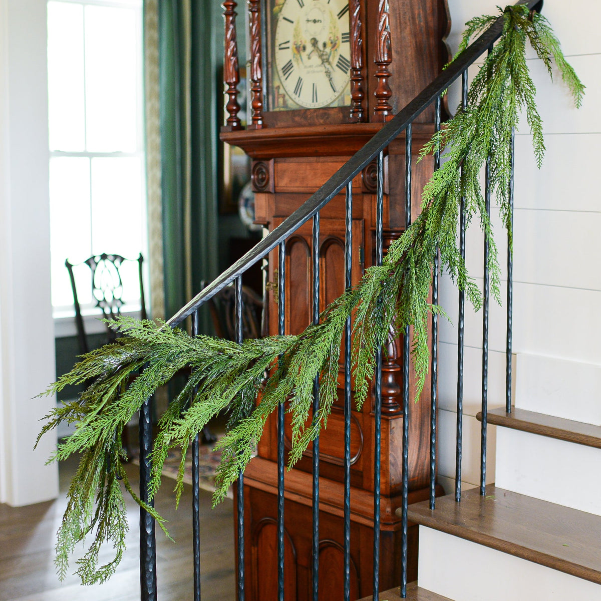 6 ft. Cedar Garland