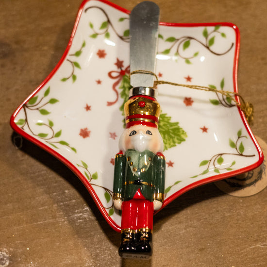 Green Jacket Ceramic Metal Jacket Nutcracker Spreader