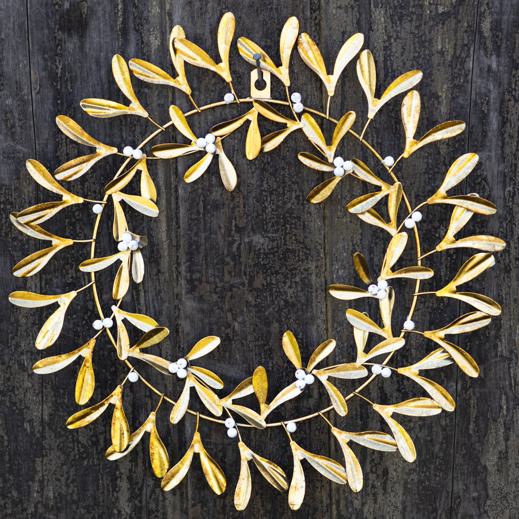 Metal Gold Mistletoe Wreath