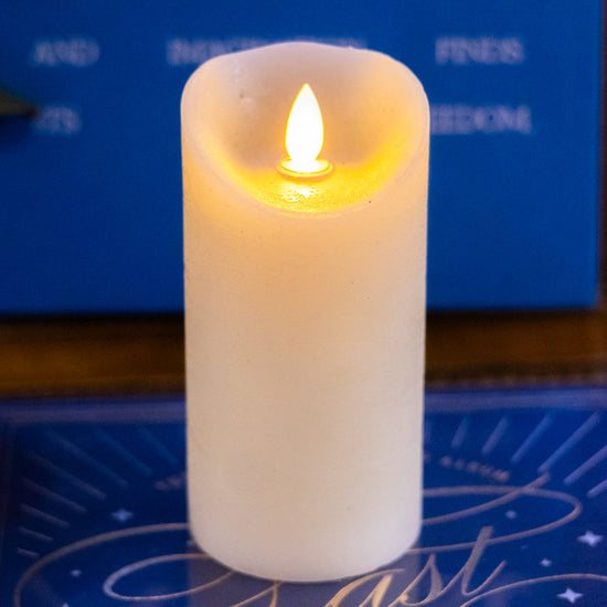 Flameless Flickering Candle with Timer Ivory Small