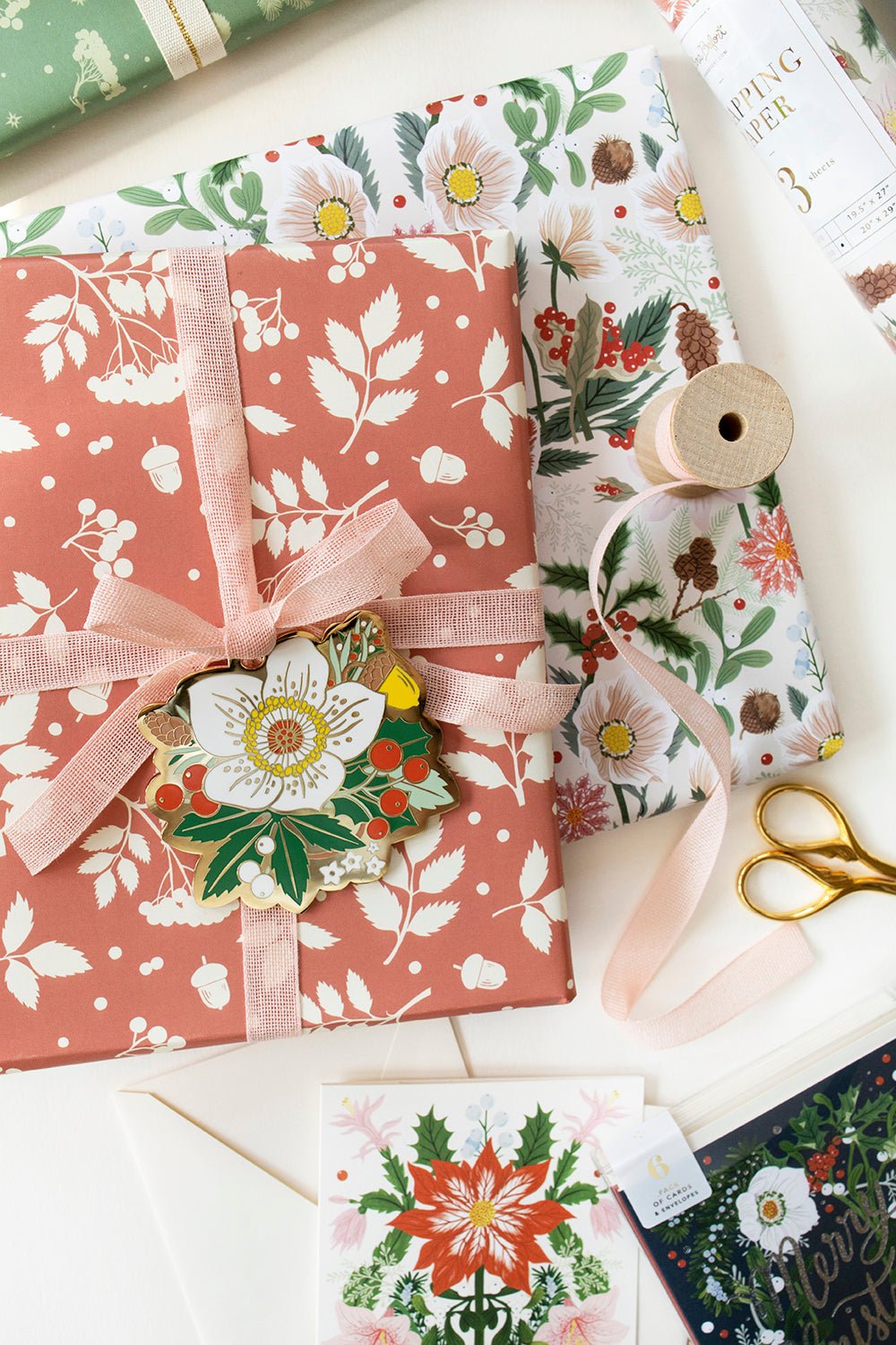 CHRISTMAS ROSE | Double Sided Gift Wrap