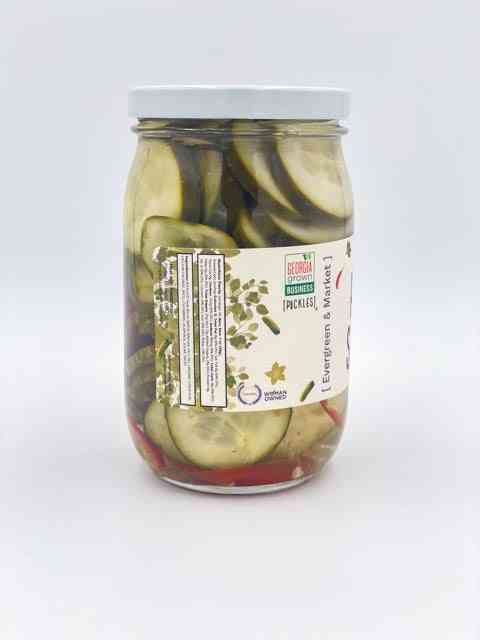 Sweet and Spicy Pickles — The Heat and Sweet