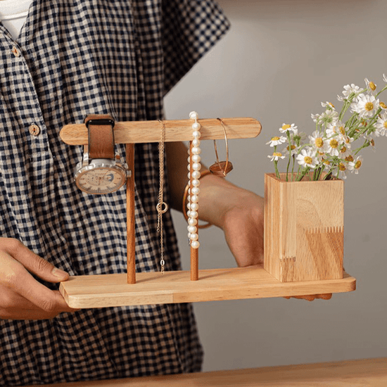 Wooden Desktop Calendar with Pen Holder