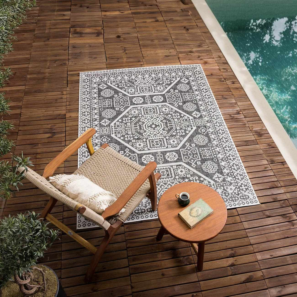 Kingscliff Nordic Outdoor Rug - Clearance
