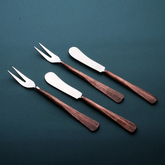 RIDGE PARTY ACCESSORIES 4 PC. SET