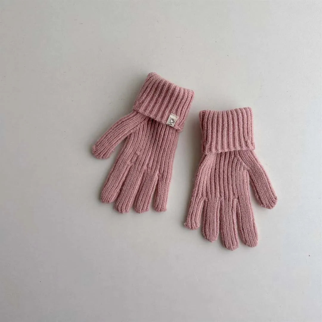 Korean Knitted Kids Hat, Scarf & Gloves Set – Autumn & Winter Baby Pullover Hat with Label for Ear, Neck & Hand Protection – Warm Children’s Winter Accessories