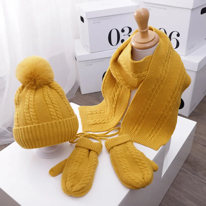 3PCS Winter Baby Hat, Scarf & Gloves Set – Plush Lining Beanie, Neck Warmer & Outdoor Caps for Boys & Girls (1-5 Years)