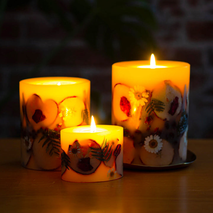 Petite Botanical Candle - Spicy Apple