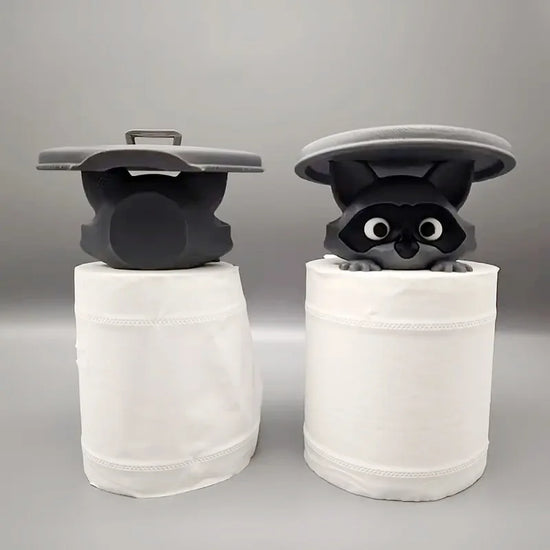 1Pc Adorable 3D Printed Raccoon Toilet Roll Paper Holder White Plastic Playful Bathroom Decor Tissue Holder with Lid Decoration