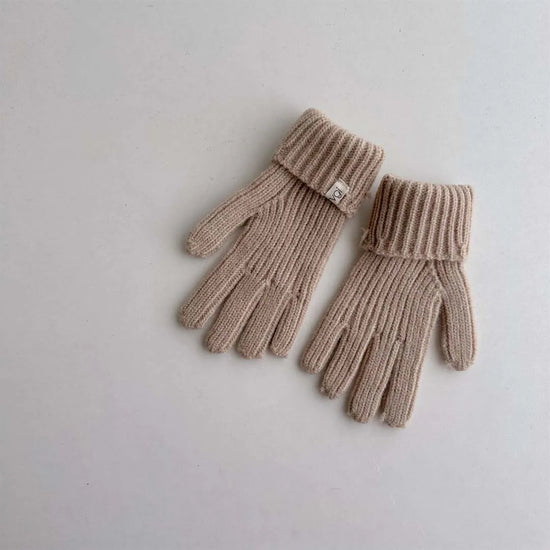 Korean Knitted Kids Hat, Scarf & Gloves Set – Autumn & Winter Baby Pullover Hat with Label for Ear, Neck & Hand Protection – Warm Children’s Winter Accessories