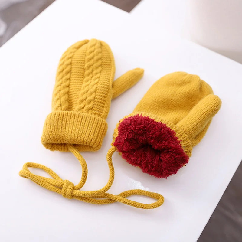 3PCS Winter Baby Hat, Scarf & Gloves Set – Plush Lining Beanie, Neck Warmer & Outdoor Caps for Boys & Girls (1-5 Years)