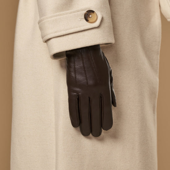 Stella (dark brown) – Sheepskin leather gloves with ultra-warm fleece lining & touchscreen functionality