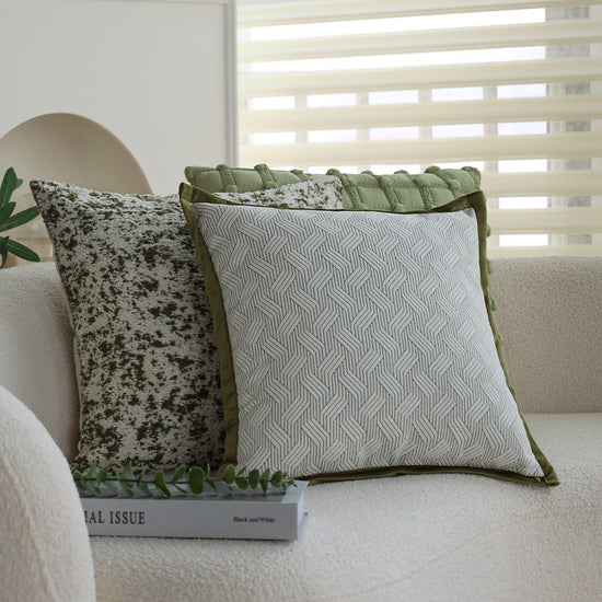 Tranquil Touches: Pack of 1 Throw Pillow with 450g Insert size of 18"x18"