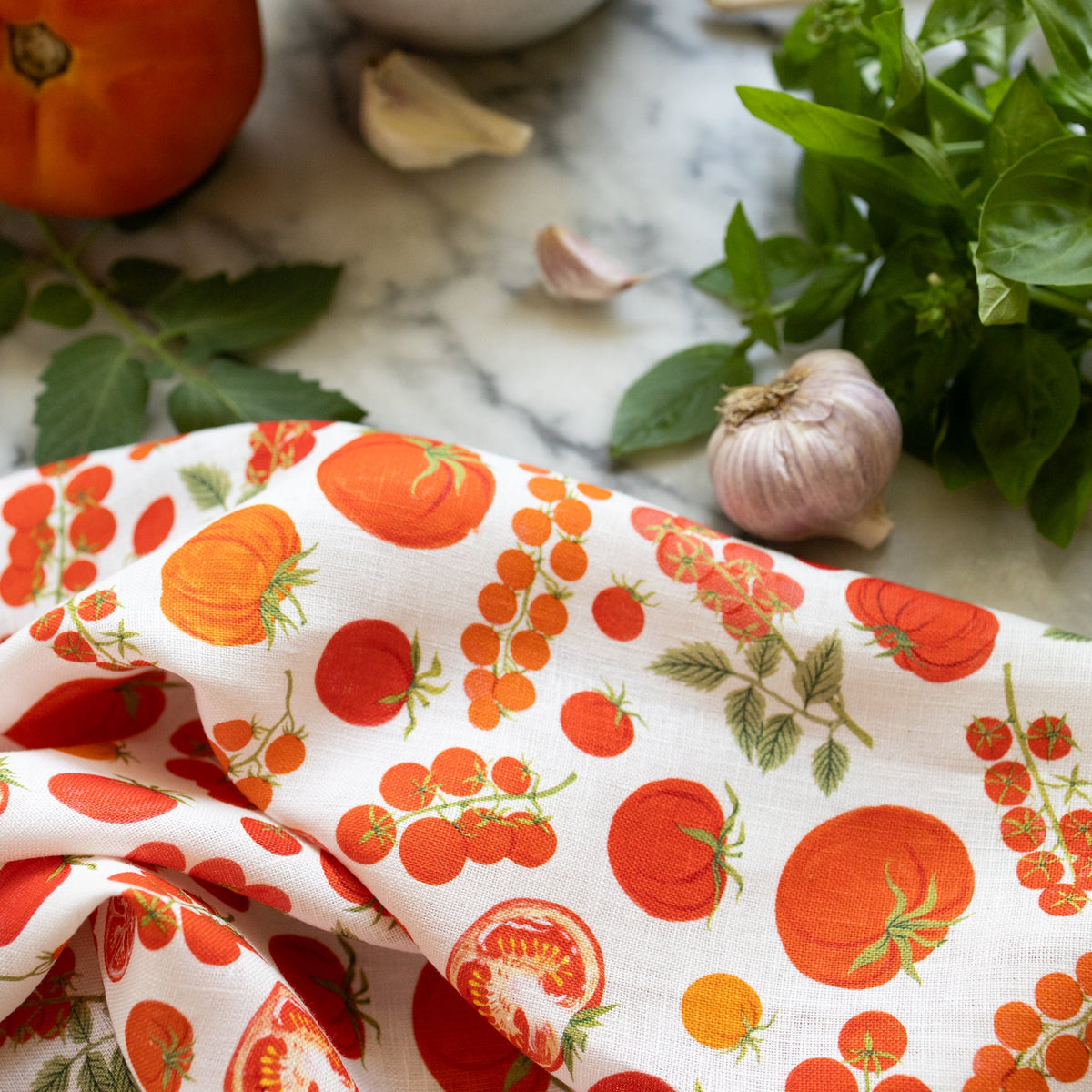 HEIRLOOM TOMATOES | 100% LINEN TEA TOWEL