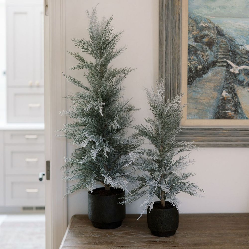 24" / 2' Flocked Cedar Tree Set