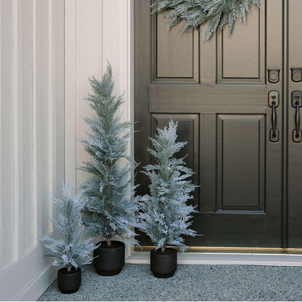 4' Flocked Cedar Tree