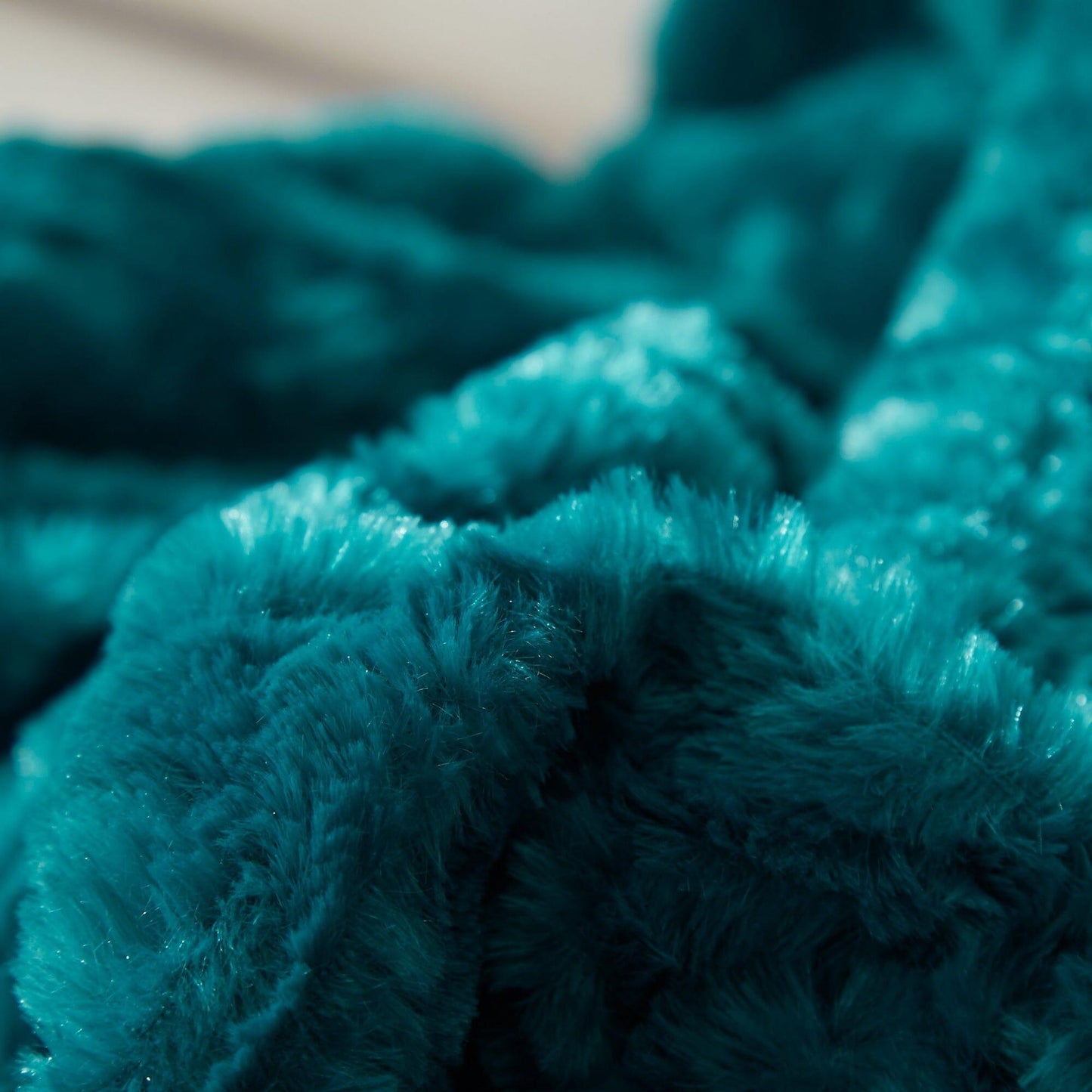 DaDa Bedding Emerald Green Blue Faux Fur Sherpa Throw Blanket