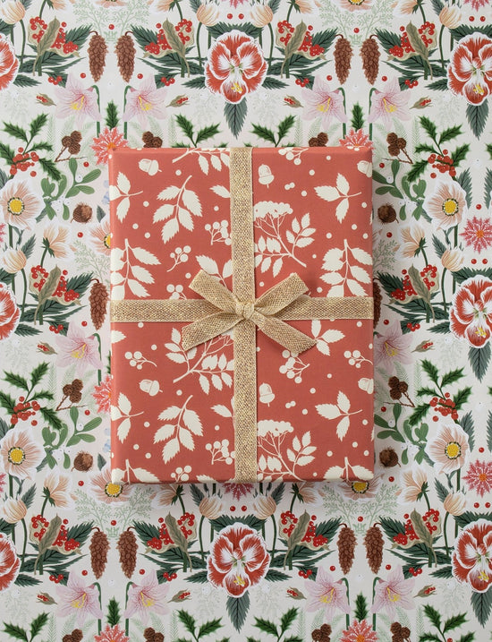 CHRISTMAS ROSE | Double Sided Gift Wrap