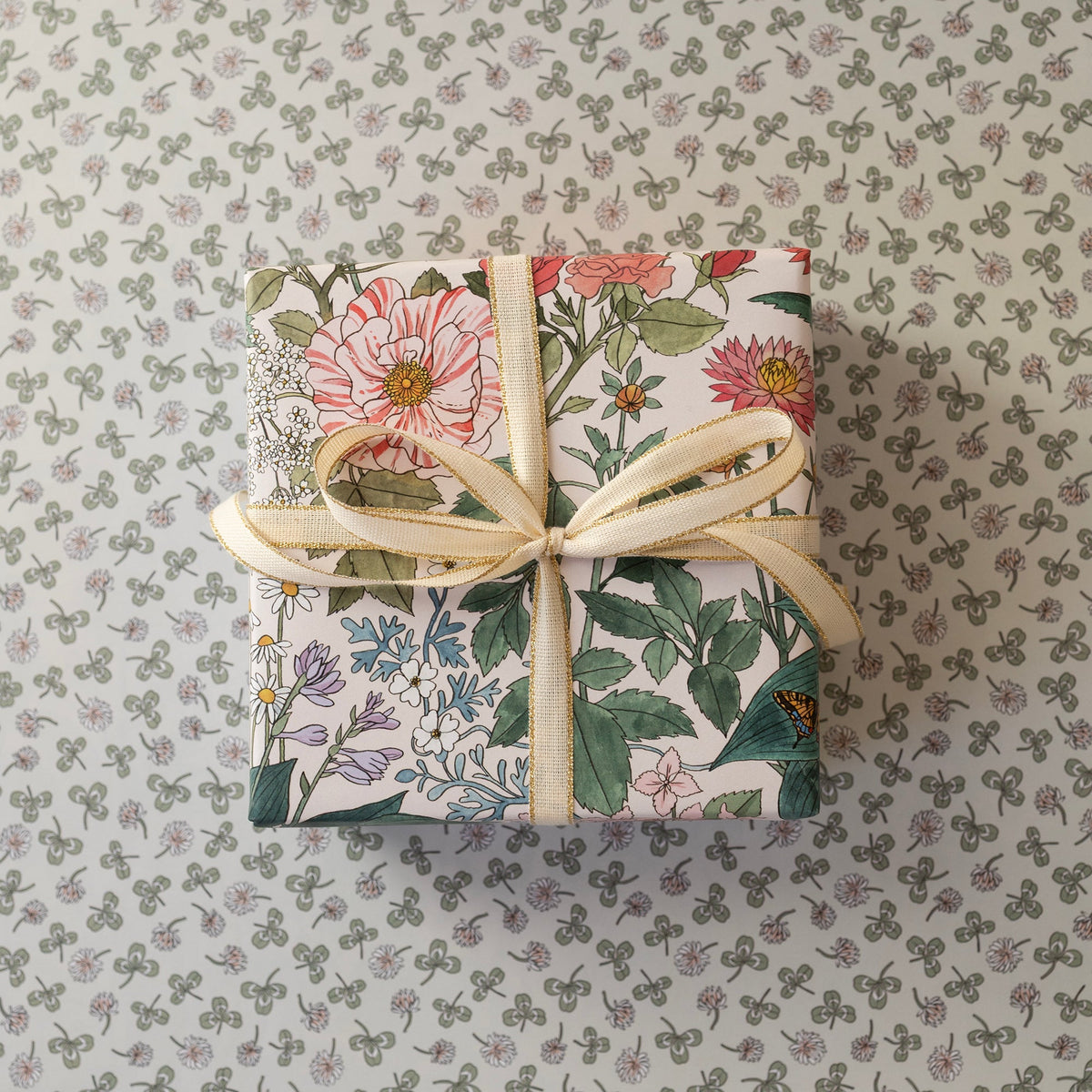 CLOVER | Double Sided Wrapping Paper