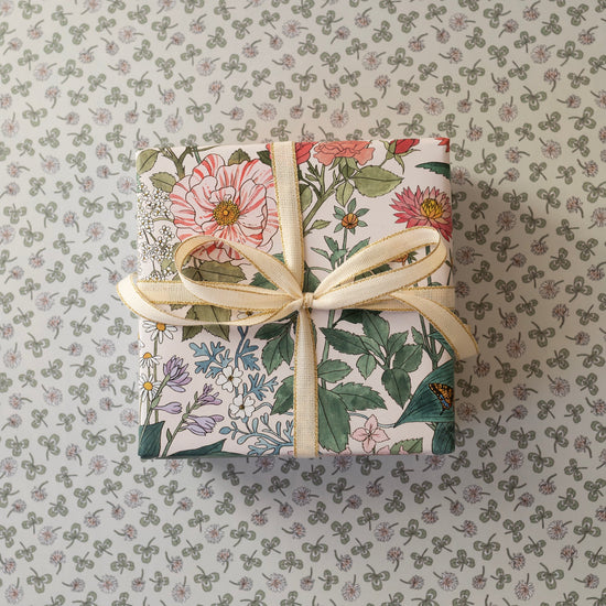 CLOVER | Double Sided Wrapping Paper