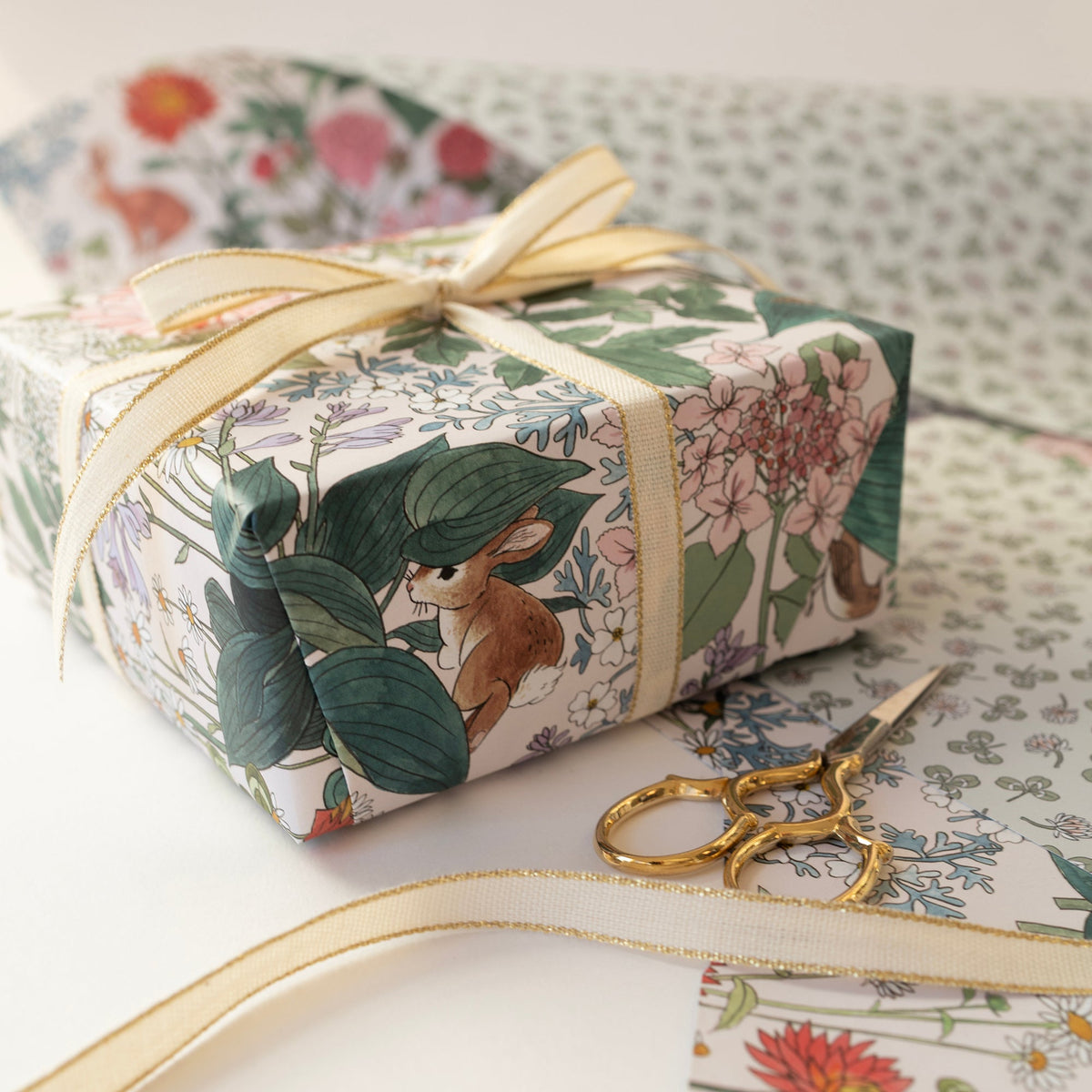 CLOVER | Double Sided Wrapping Paper