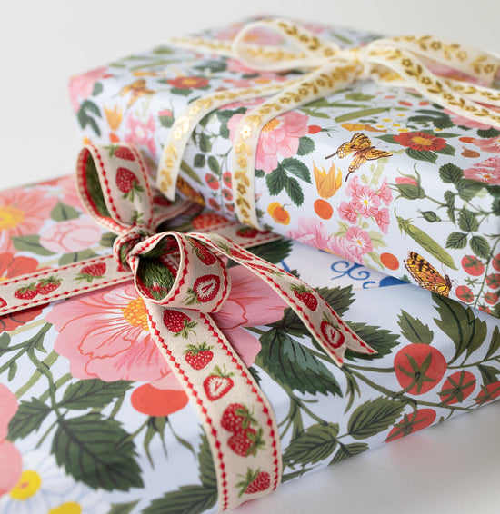 GARDEN VASE | Double Sided Wrapping Paper