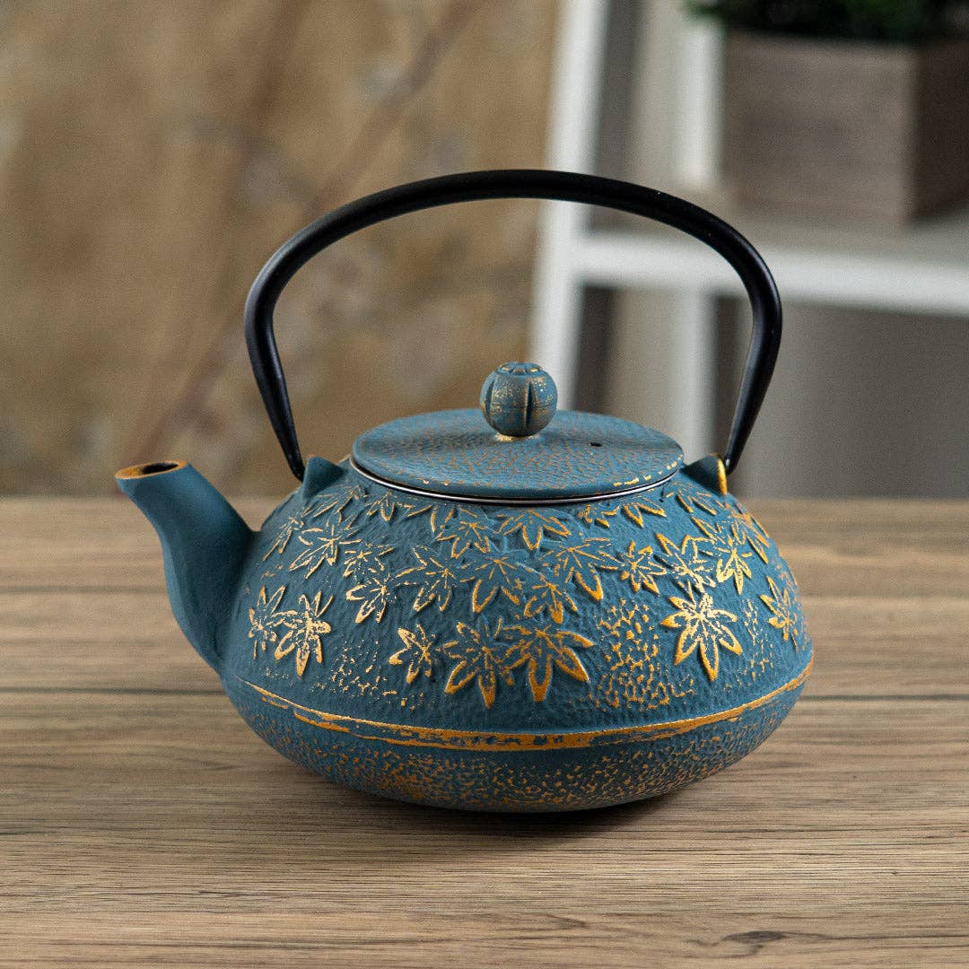 Turquoise Maple Leaves Momiji Design 40oz Cast Iron Tea Pot