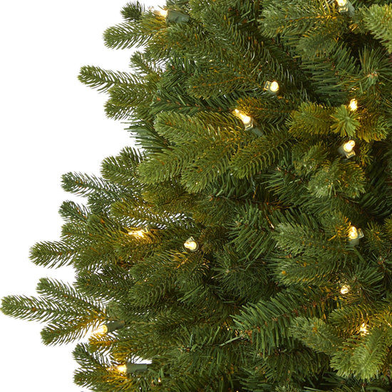 5.5' Washington Fir Artificial Christmas Tree with 300 Clear Lights and 672 Bendable Branches, holiday tree for festive indoor Christmas decorating