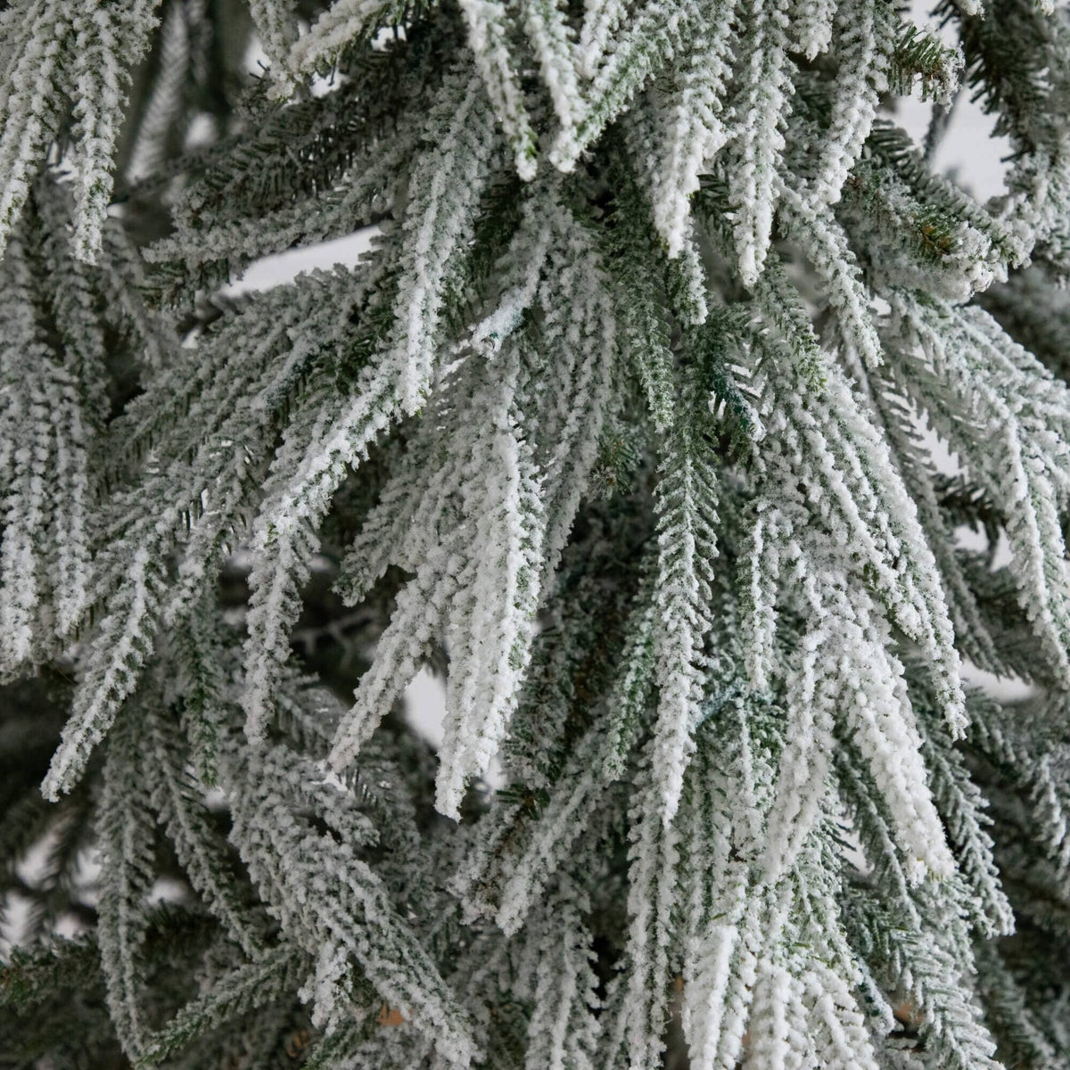 7' Flocked Down Swept Artificial Christmas Tree with 300 LED Lights, Christmas tree for living room, entryway or seasonal display