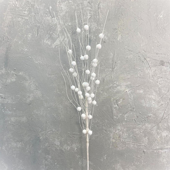25" Glitter Ball Spray: White