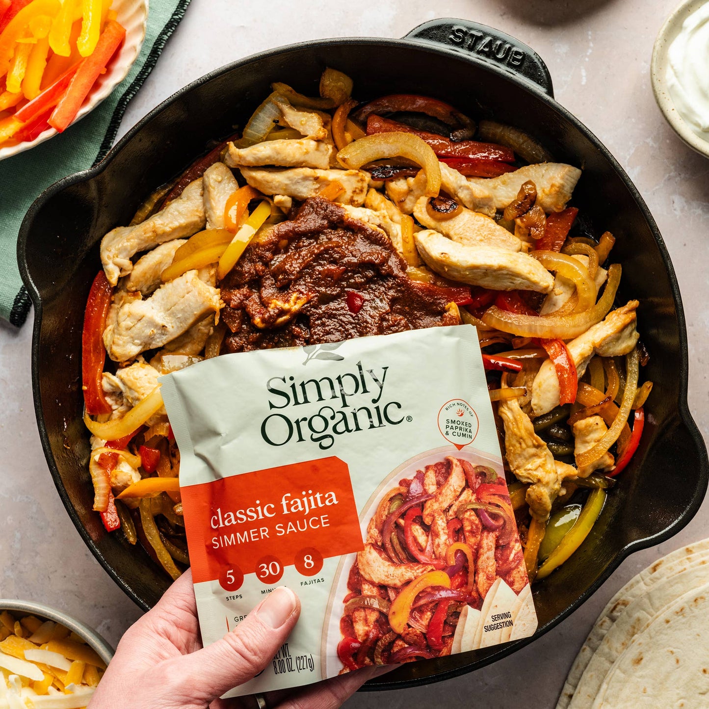 Organic Classic Fajita Simmer Sauce For Beef & Chicken, 8 Oz
