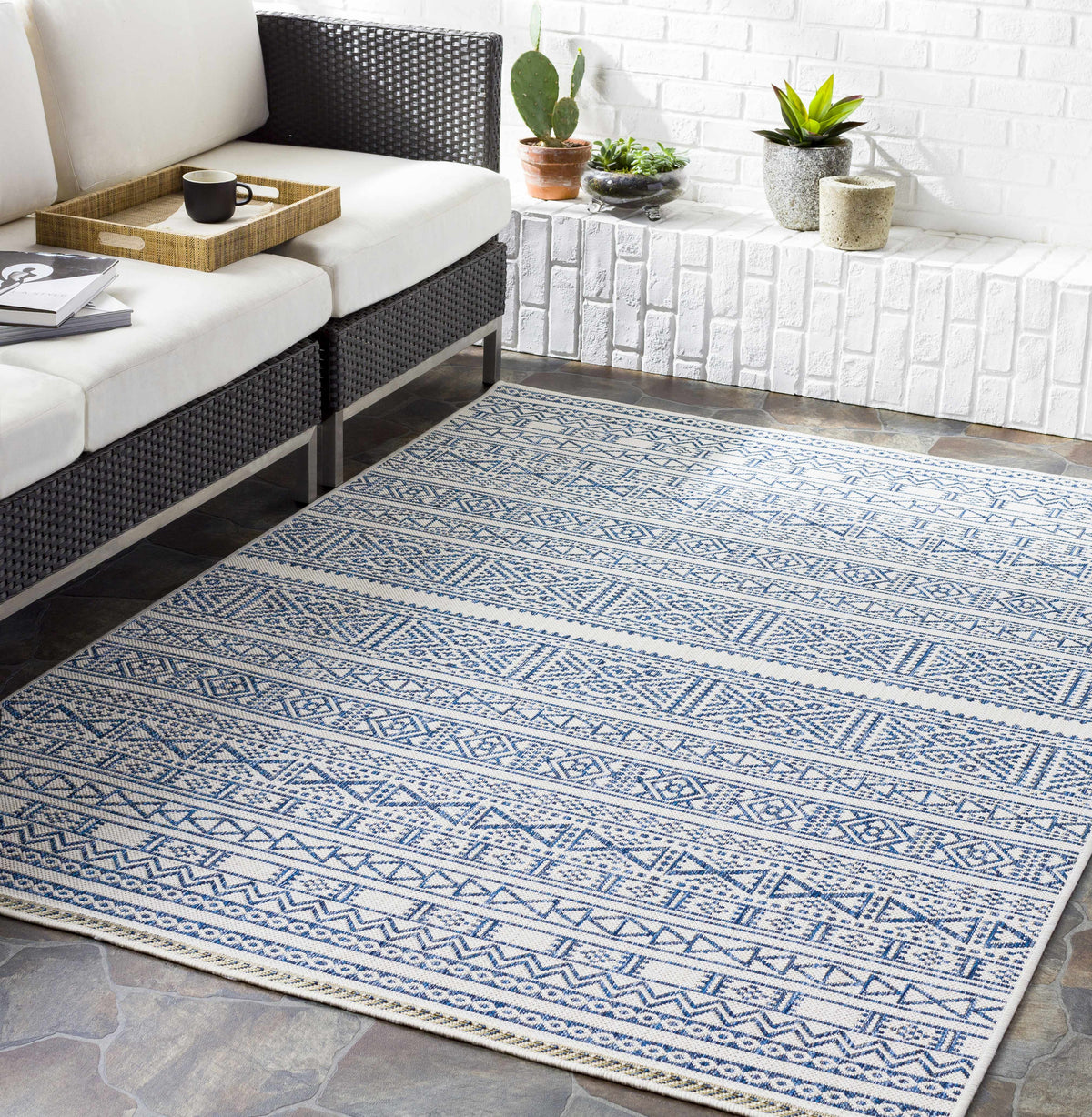 Freshwater White&Blue Outdoor Rug - Clearance