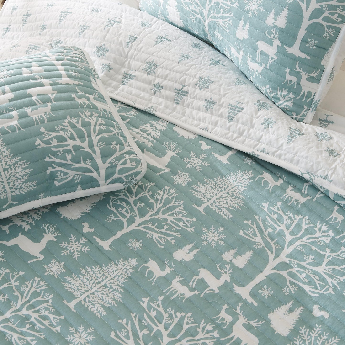 Lodge Woods Quilt - Winter Solstice Collection
