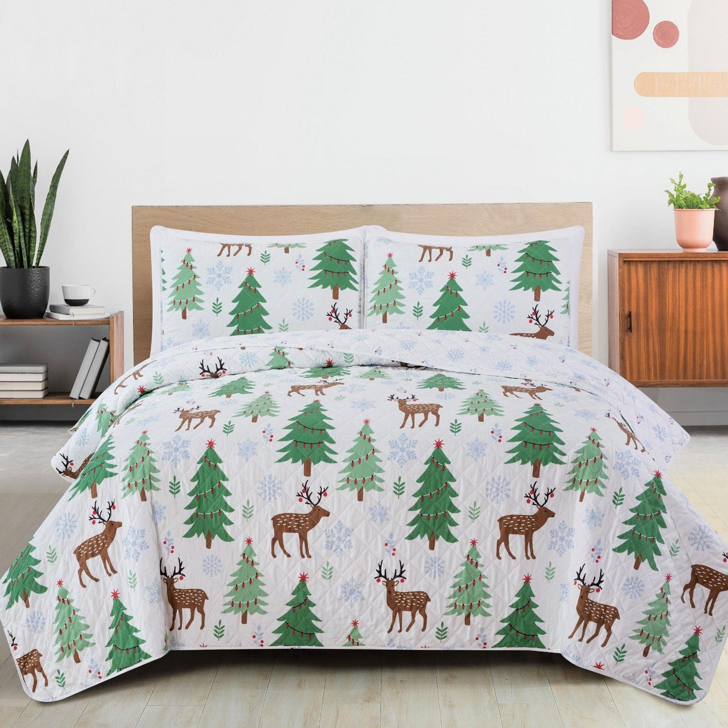 Holiday Quilt - Holly Collection