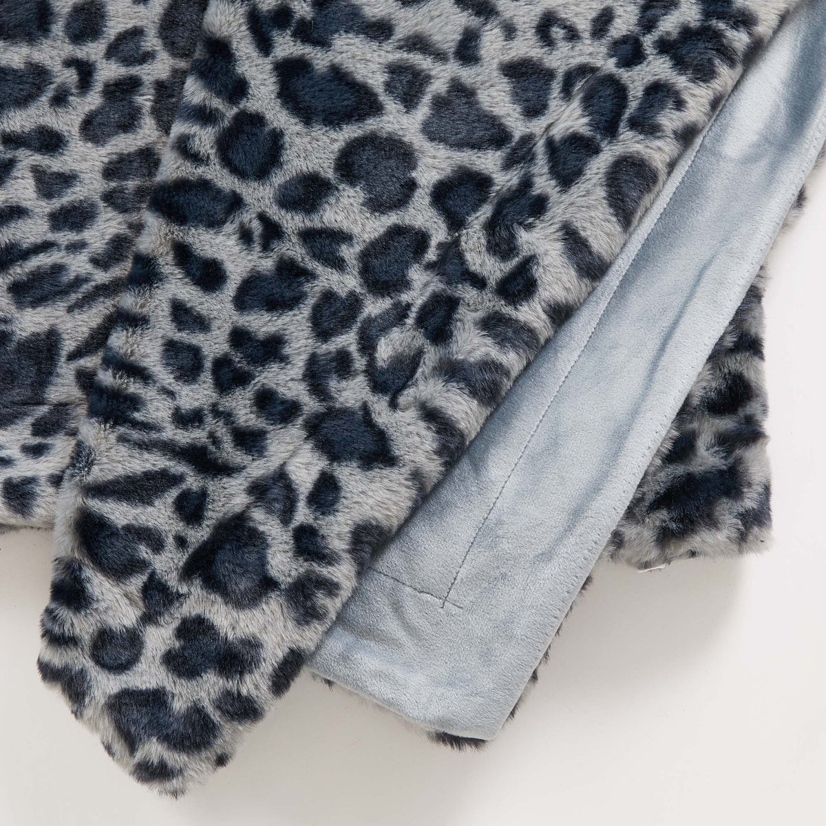 Faux Fur Printed Throw Blanket - Aaliyah Collection