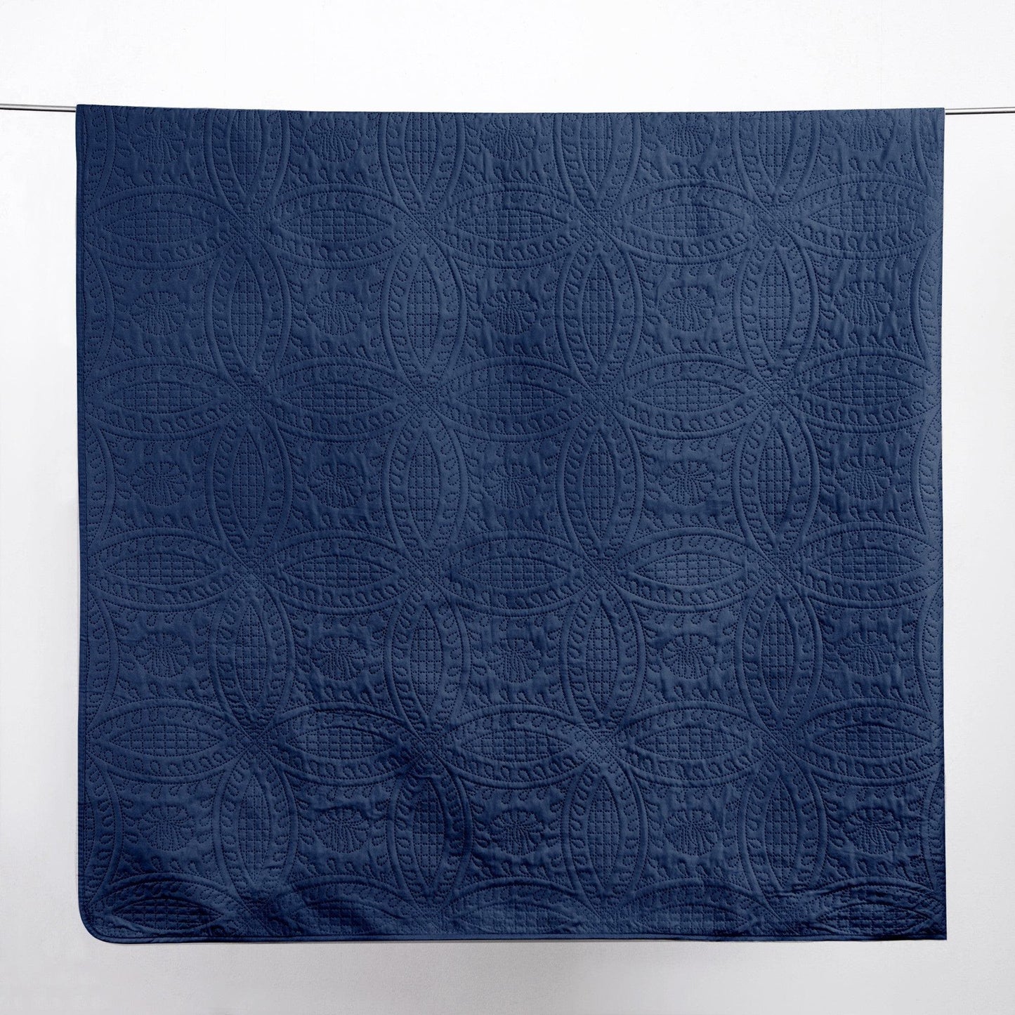 Oversized Medallion Quilt Set - Clara Collection