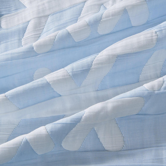 Matelassé Snowflake Quilt Set - Nino Collection