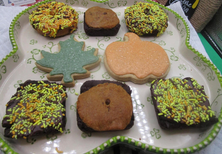 Gluten Free Fall Party Box, School Safe, Dairy free, Nut Free, Cookies, Brownies, Donuts, Pumpkin Muffins, Thanksgiving, Halloween, Harvest