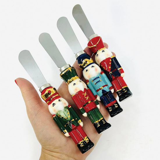 Dark Blue Jacket Metal Nutcracker Spreader