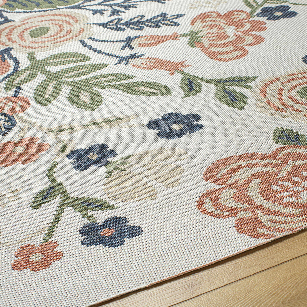 Ponto Cream & Green Floral Outdoor Area Rug - Clearance