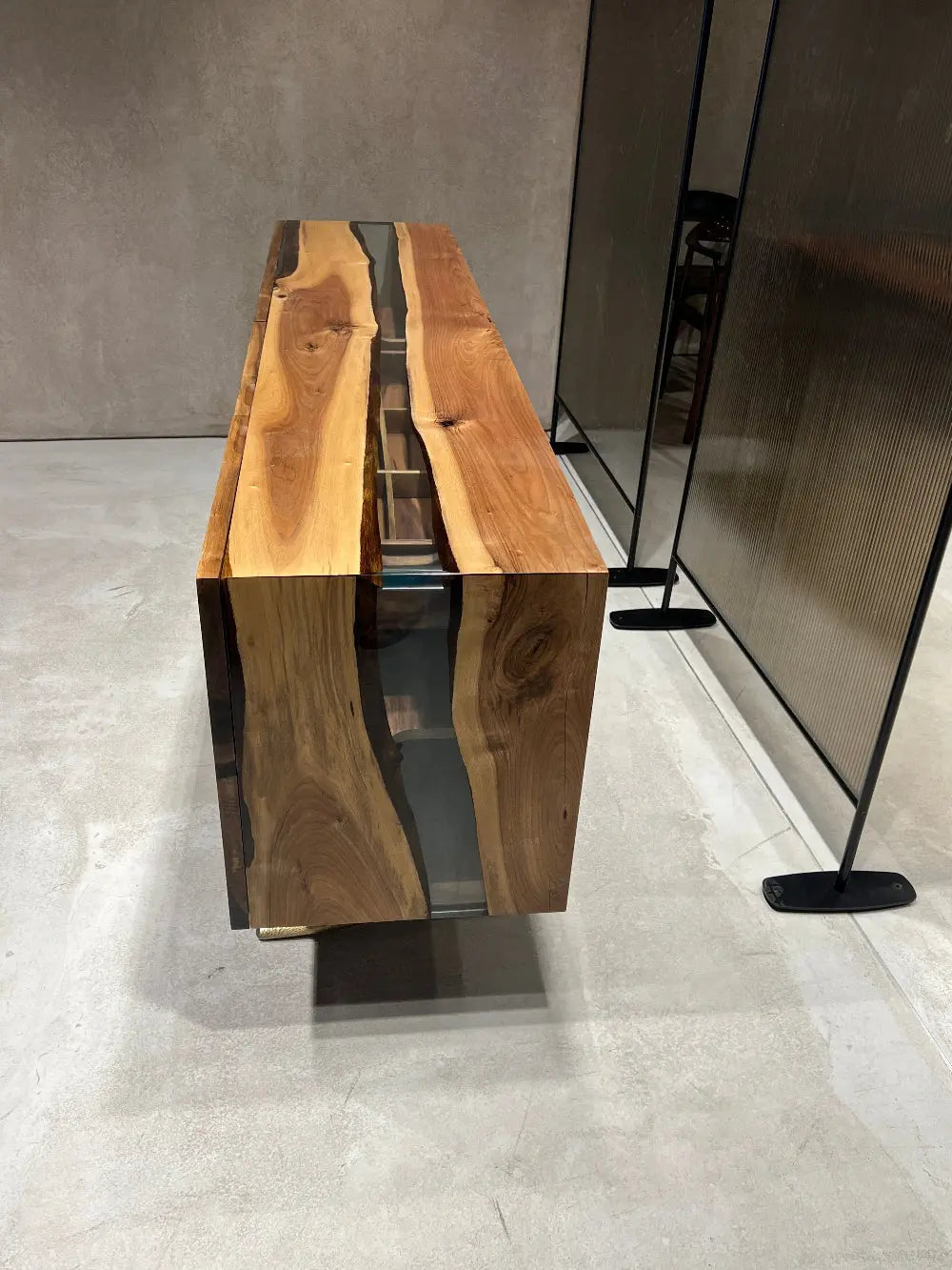 Resin Credenza-Sideboard-Buffets | Osso collection